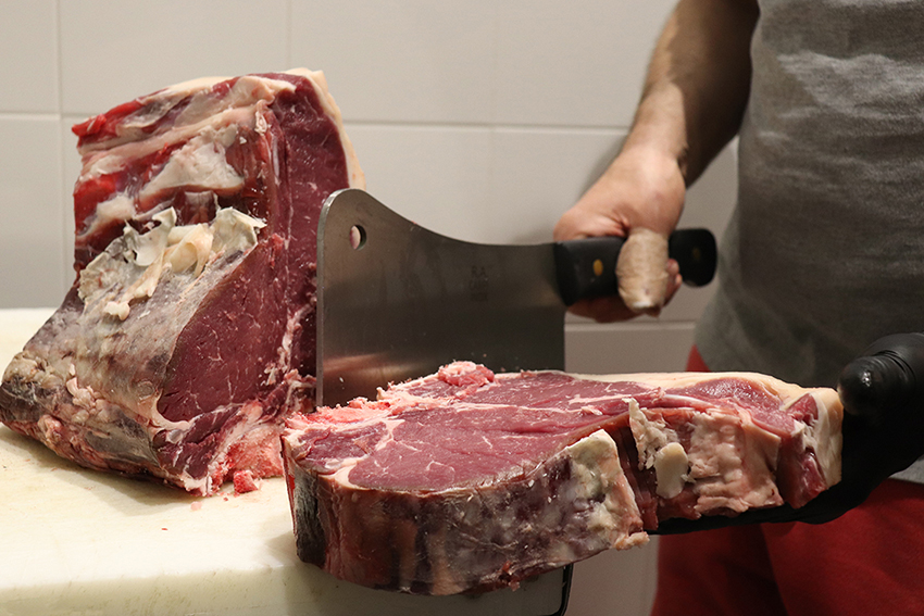 carne fresca fiorentina taglio qualità steakhouse la cicceria